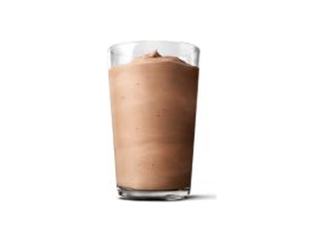 Officielt produktfoto af Milkshake m. chokoladesmag, mellem fra McDonald’s Danmark