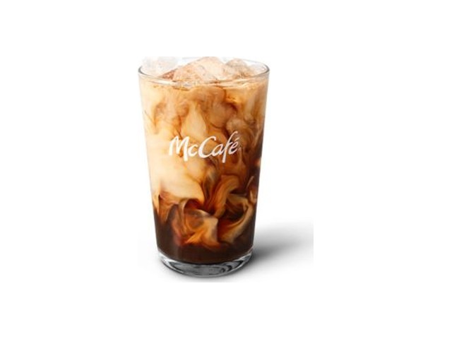 Officielt produktfoto af Is-latte karamel fra McDonald’s Danmark