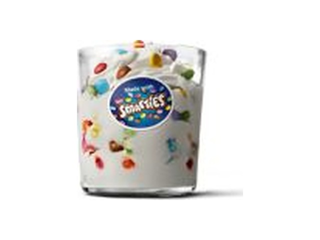 Officielt produktfoto af McFlurry® Smarties® fra McDonald’s Danmark