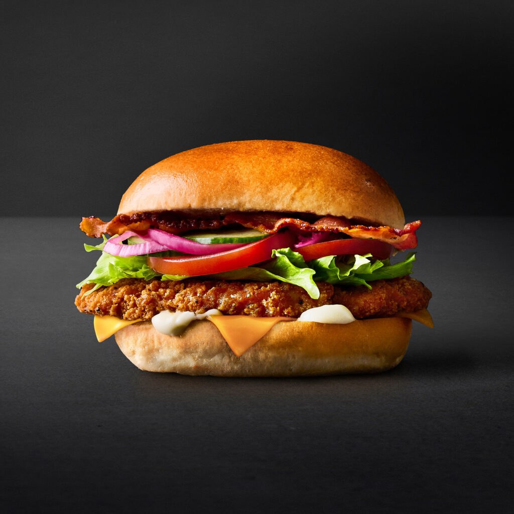 Brioche Fried Chicken Cheese & Bacon fra Sunset Boulevard